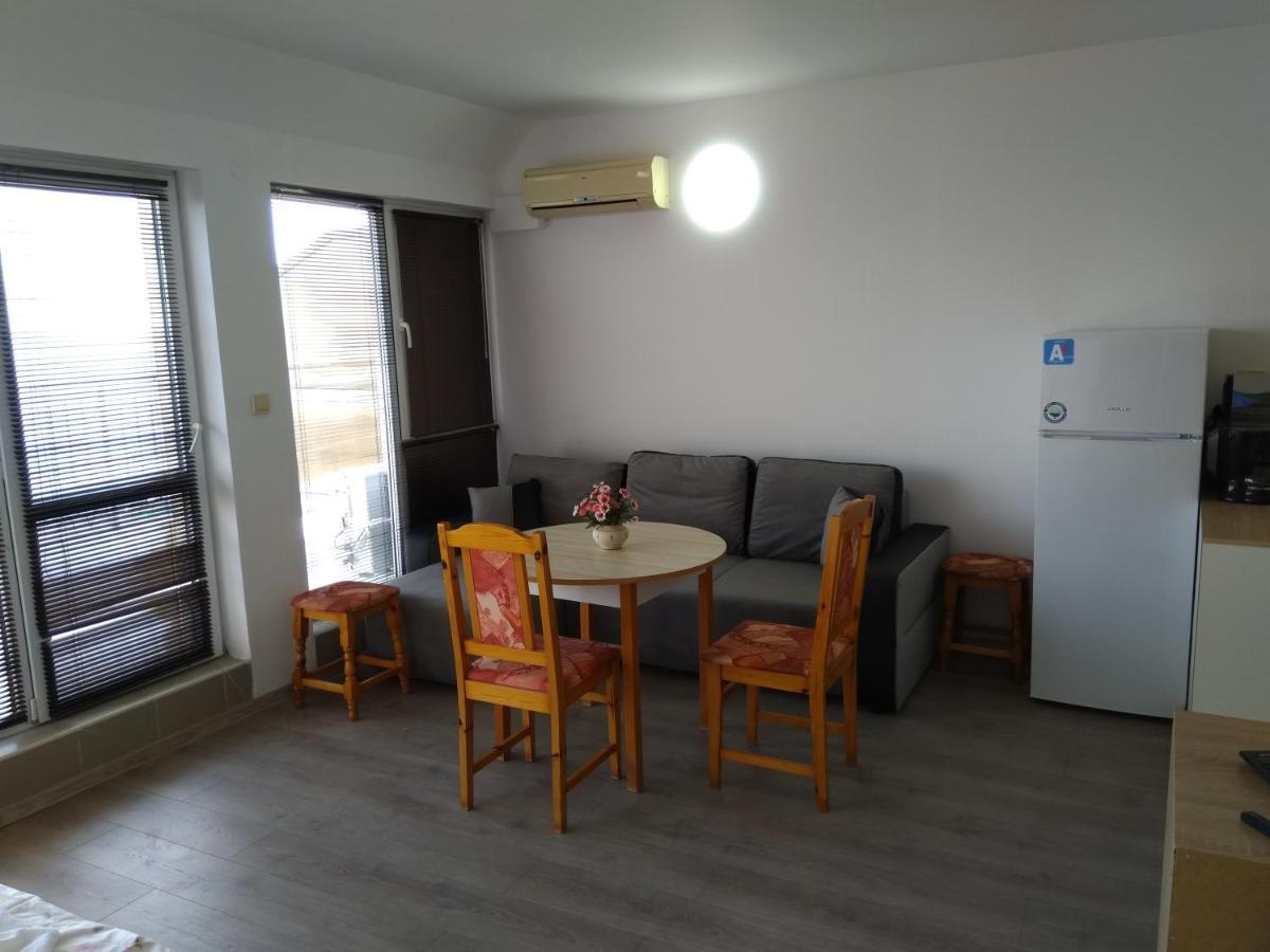 비알라 Sunny House Byala 아파트 외부 사진