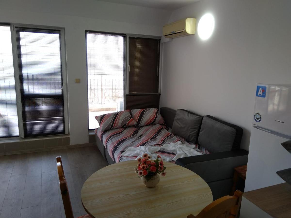 비알라 Sunny House Byala 아파트 외부 사진