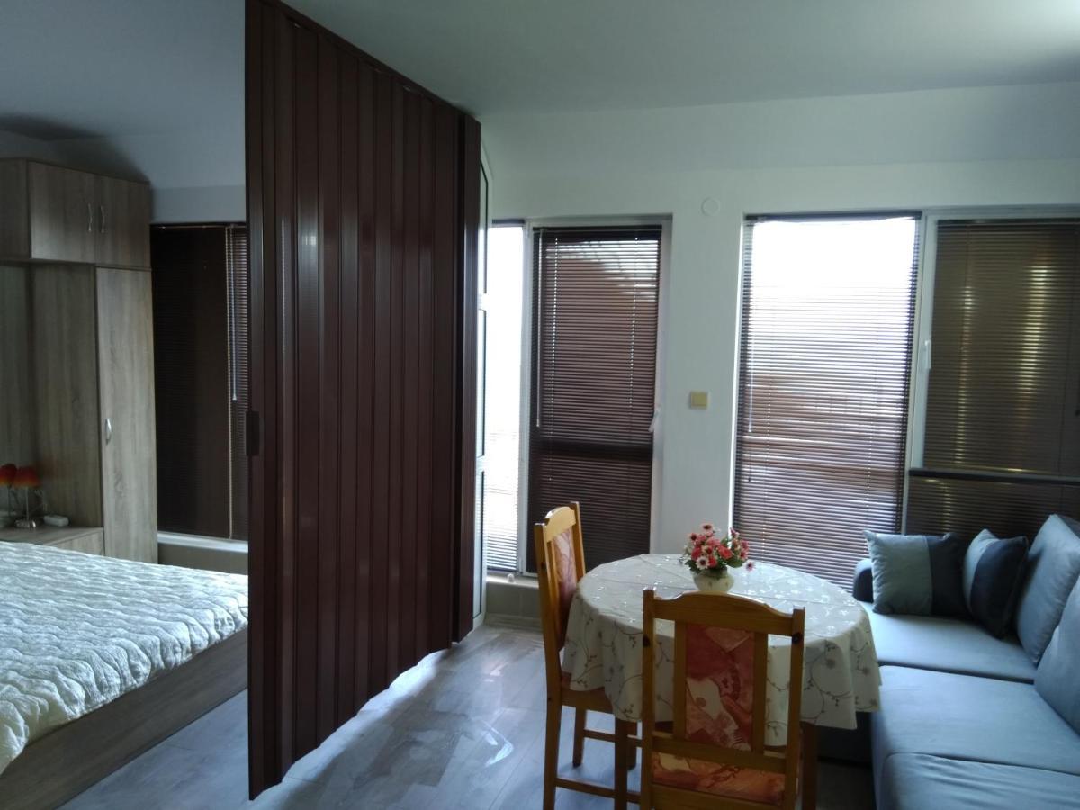 비알라 Sunny House Byala 아파트 외부 사진